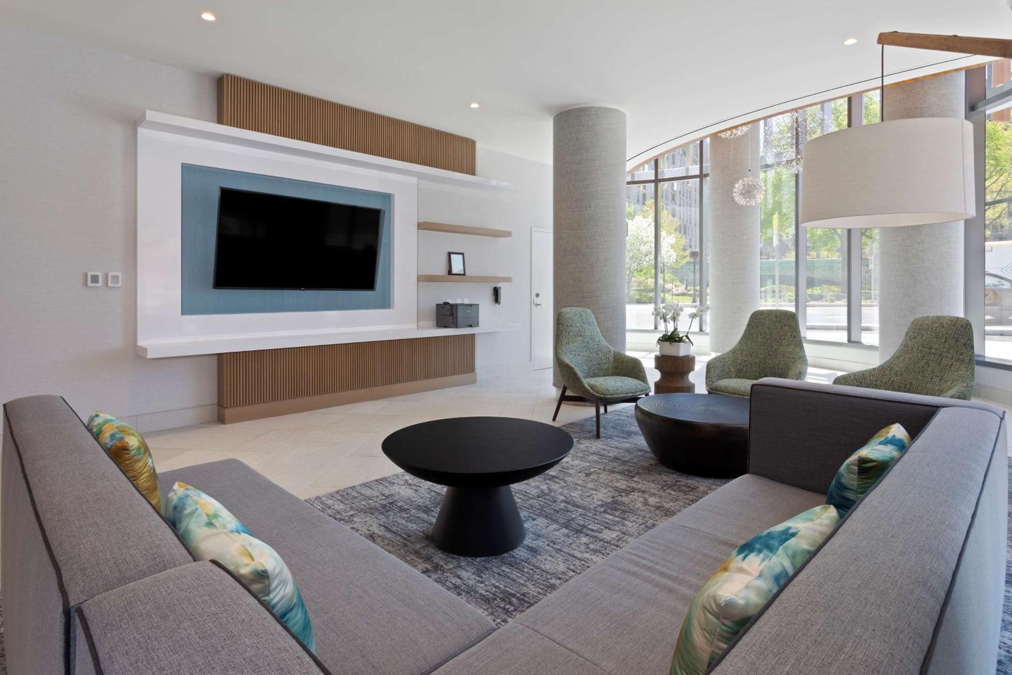 Hilton Garden Inn Boston Brookline, Ma Esterno foto