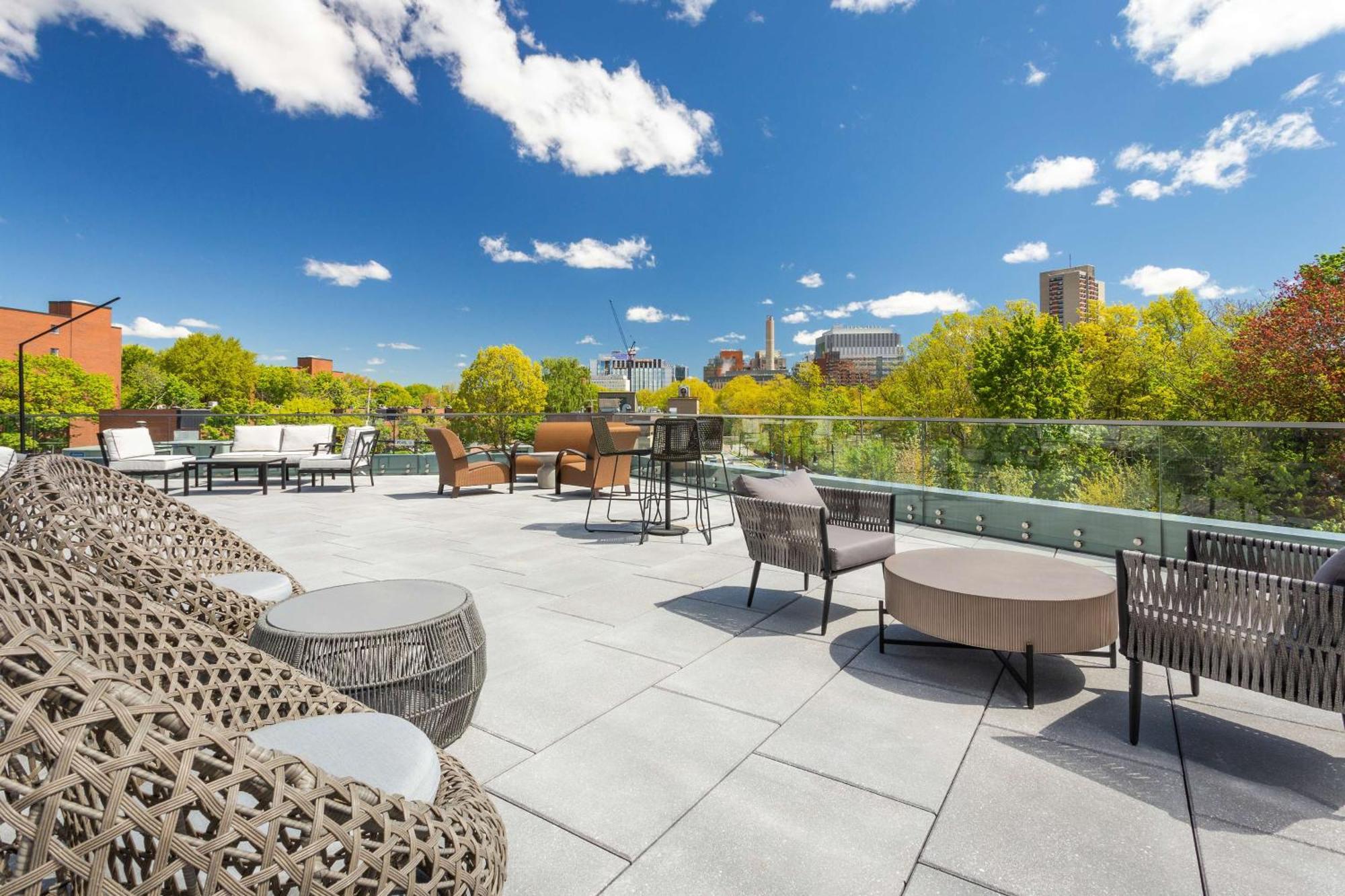 Hilton Garden Inn Boston Brookline, Ma Esterno foto